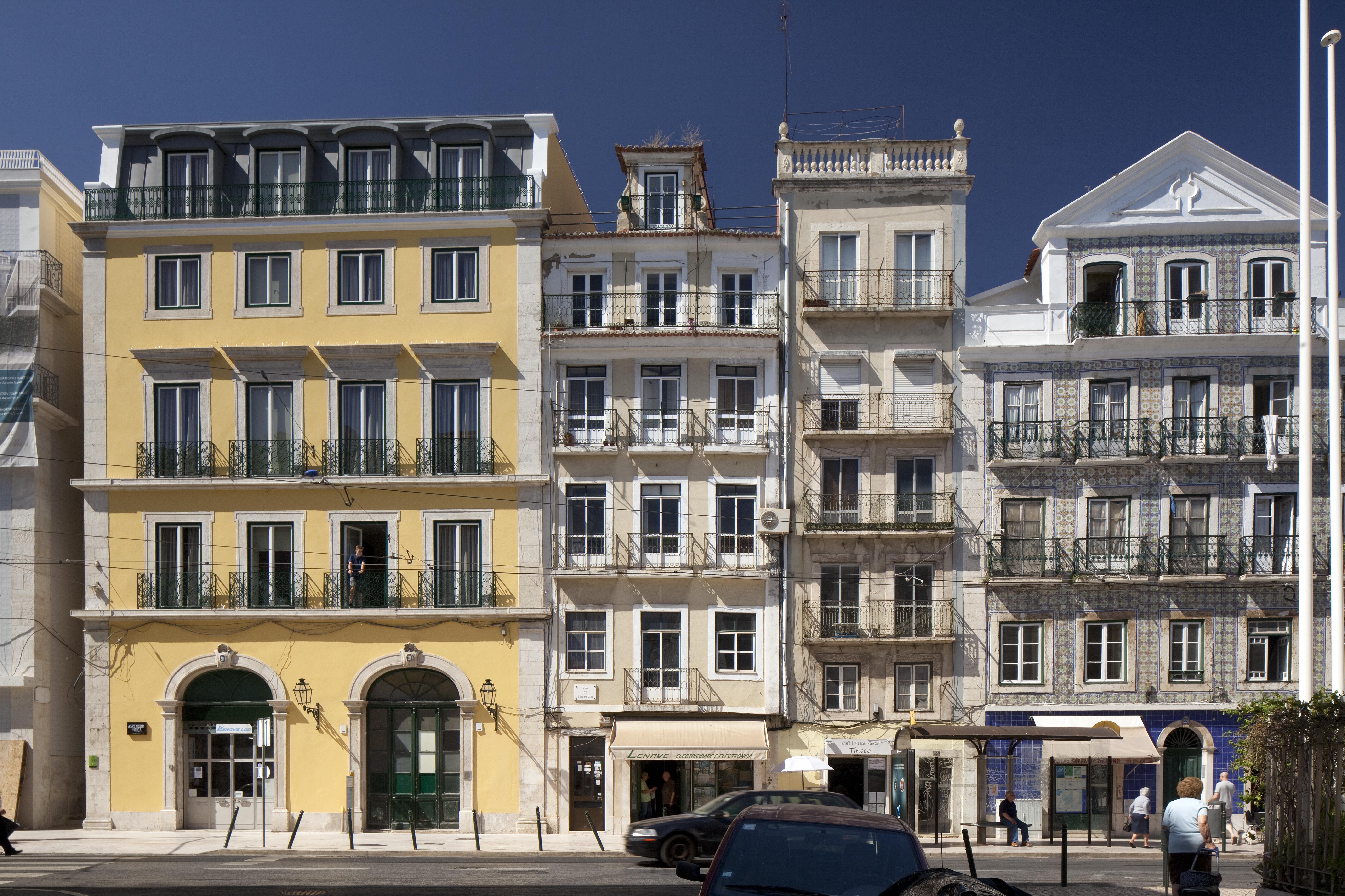 Apartment Ascensor Da Bica - Serviced